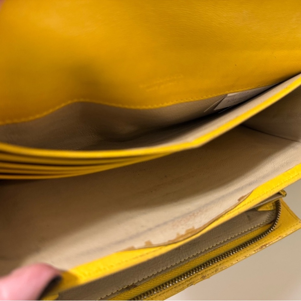 Bottega Veneta - Yellow Leather Long Wallet w/ COA - Picture 10 of 14